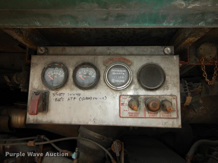 image for item DB6202 2000 Gillig Phantom C21B102N4 transit bus