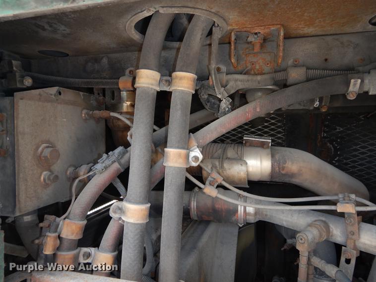 image for item DB6202 2000 Gillig Phantom C21B102N4 transit bus