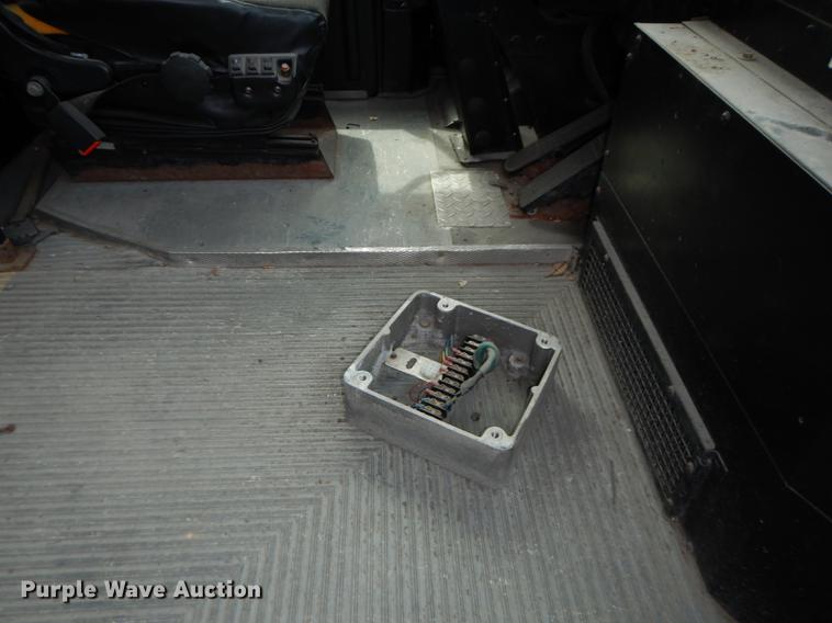 image for item DB6202 2000 Gillig Phantom C21B102N4 transit bus