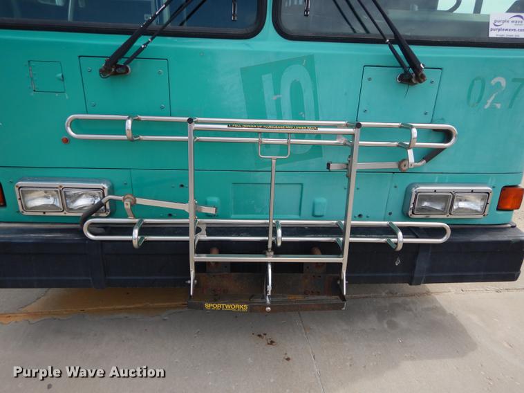 image for item DB6202 2000 Gillig Phantom C21B102N4 transit bus