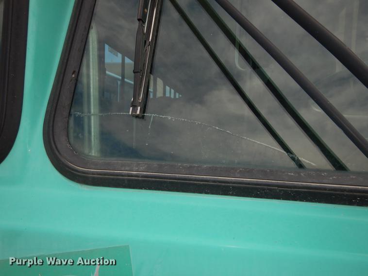 image for item DB6202 2000 Gillig Phantom C21B102N4 transit bus