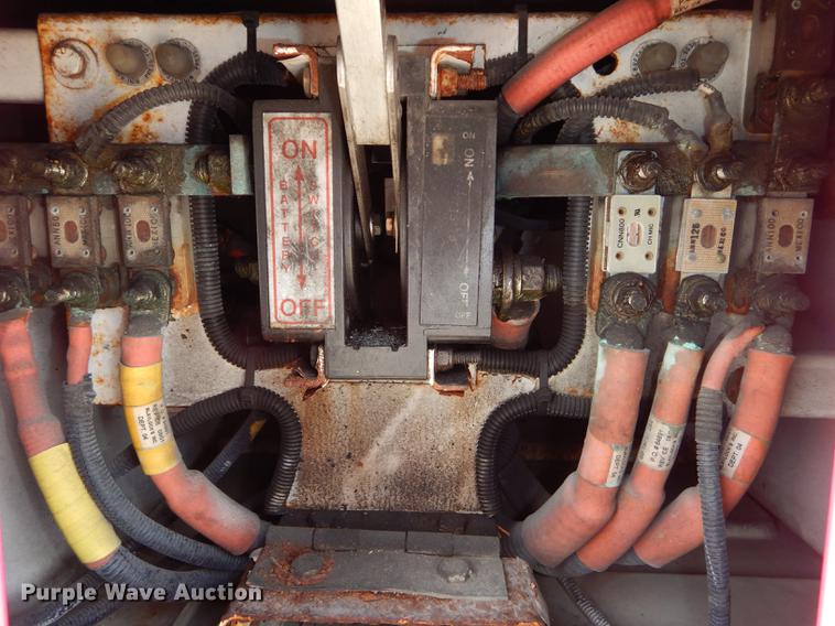 image for item DB6205 2001 Gillig Phantom C21B102N4 transit bus