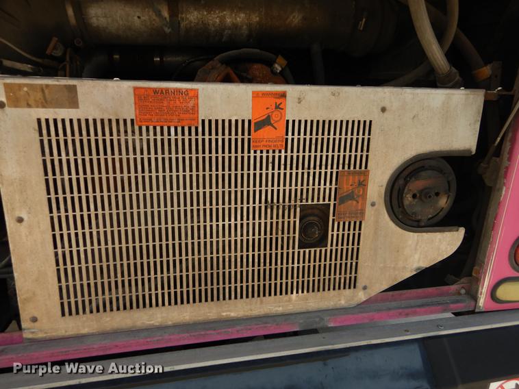 image for item DB6205 2001 Gillig Phantom C21B102N4 transit bus