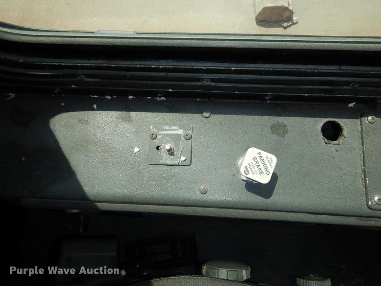 image for item DB6205 2001 Gillig Phantom C21B102N4 transit bus