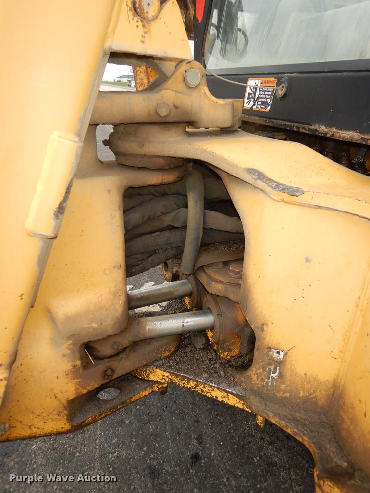 image for item DC0464 1993 John Deere 710D backhoe