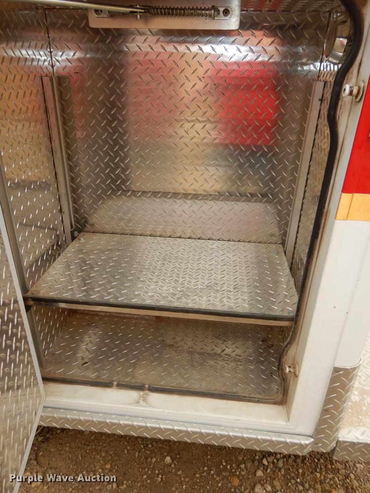 image for item DC0473 1989 Ford Econoline E350 XL ambulance