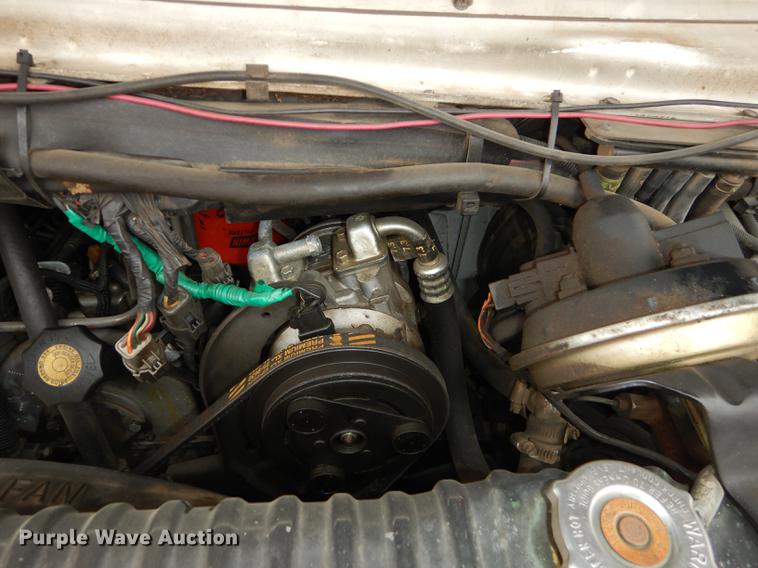 image for item DC0473 1989 Ford Econoline E350 XL ambulance