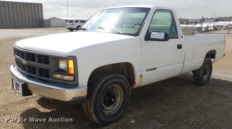 image for item DC0483 1996 Chevrolet Cheyenne 2500 pickup truck