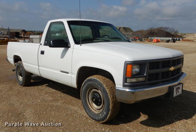 image for item DC0483 1996 Chevrolet Cheyenne 2500 pickup truck