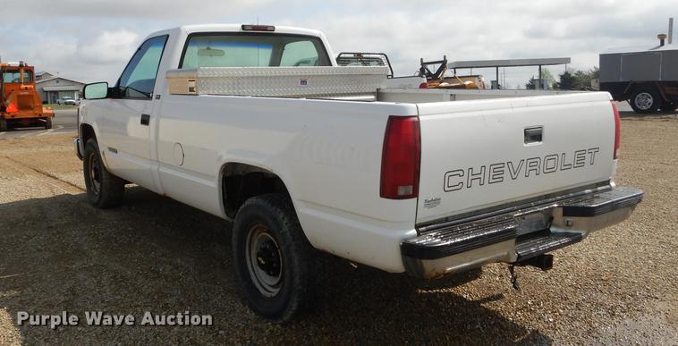 image for item DC0483 1996 Chevrolet Cheyenne 2500 pickup truck