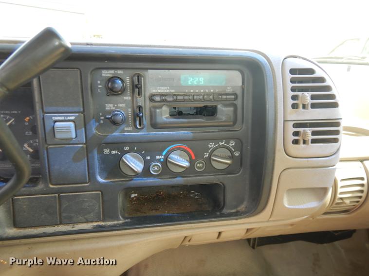 image for item DC0483 1996 Chevrolet Cheyenne 2500 pickup truck