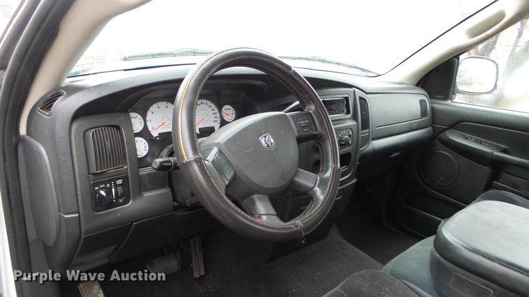 image for item DC0748 2005 Dodge Ram 1500 Quad Cab pickup truck