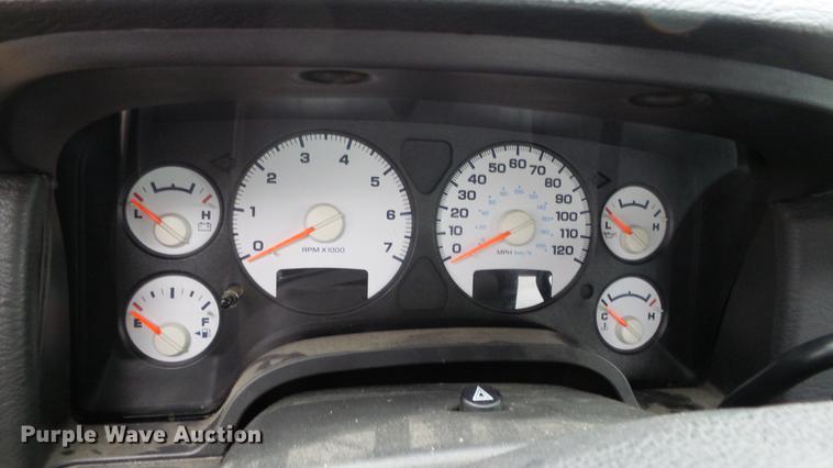 image for item DC0748 2005 Dodge Ram 1500 Quad Cab pickup truck