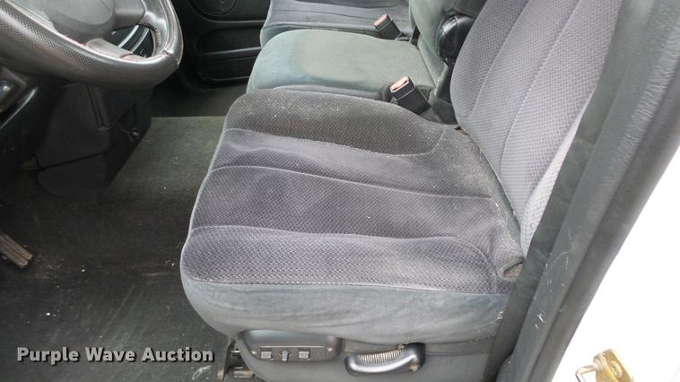 image for item DC0748 2005 Dodge Ram 1500 Quad Cab pickup truck