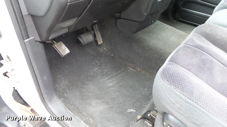 image for item DC0748 2005 Dodge Ram 1500 Quad Cab pickup truck