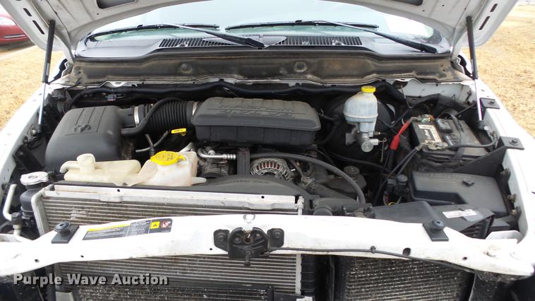 image for item DC0748 2005 Dodge Ram 1500 Quad Cab pickup truck