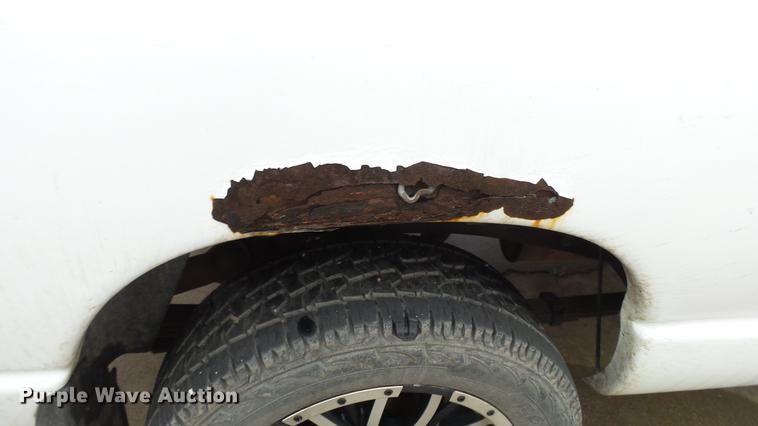 image for item DC0748 2005 Dodge Ram 1500 Quad Cab pickup truck