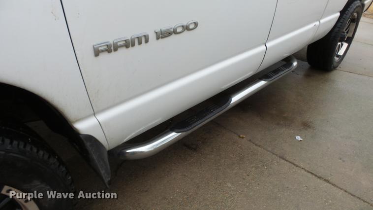 image for item DC0748 2005 Dodge Ram 1500 Quad Cab pickup truck