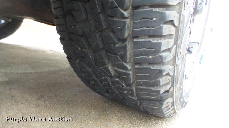 image for item DC0748 2005 Dodge Ram 1500 Quad Cab pickup truck