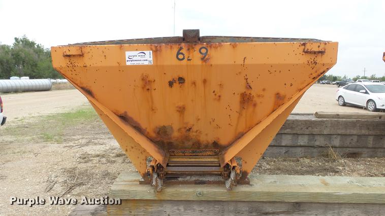 image for item DC3001 Henderson WSHX12X48 steel spreader