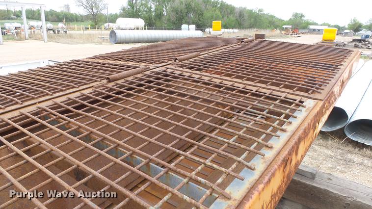 image for item DC3001 Henderson WSHX12X48 steel spreader