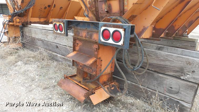 image for item DC3001 Henderson WSHX12X48 steel spreader