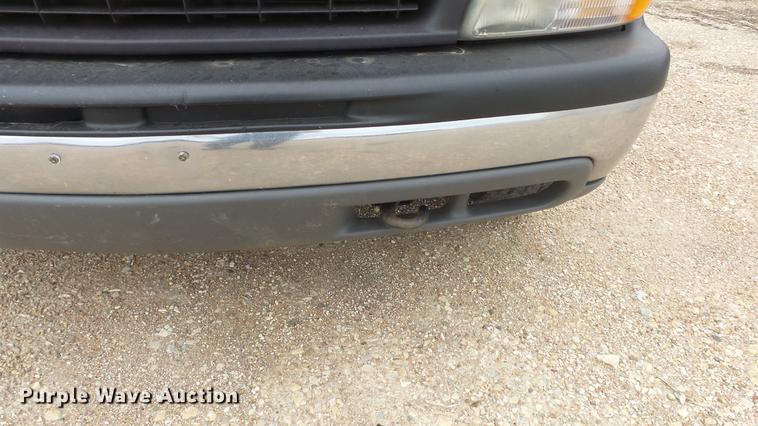 image for item DC3009 2000 Chevrolet Silverado 2500 Ext. Cab pickup truck