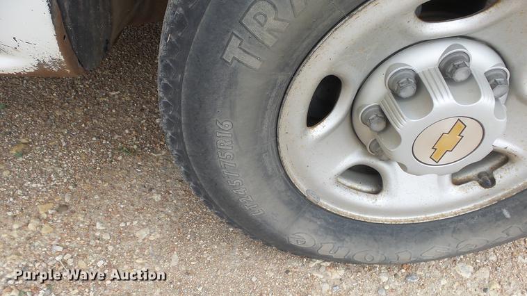 image for item DC3009 2000 Chevrolet Silverado 2500 Ext. Cab pickup truck