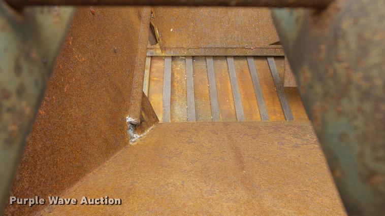 image for item DC3010 Henderson WSHX12X48 steel spreader