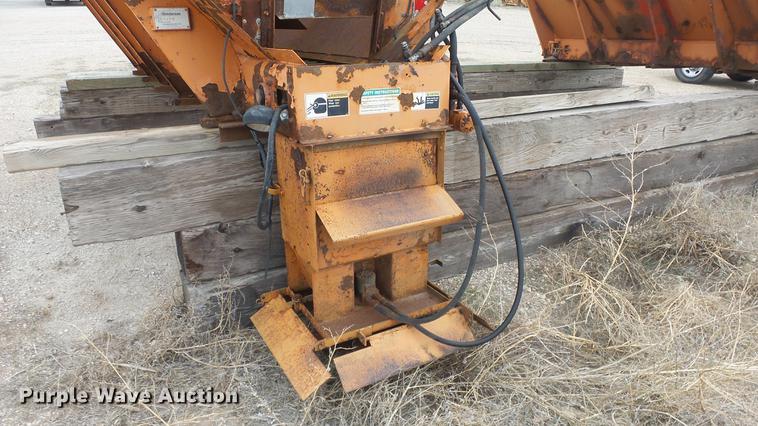 image for item DC3010 Henderson WSHX12X48 steel spreader