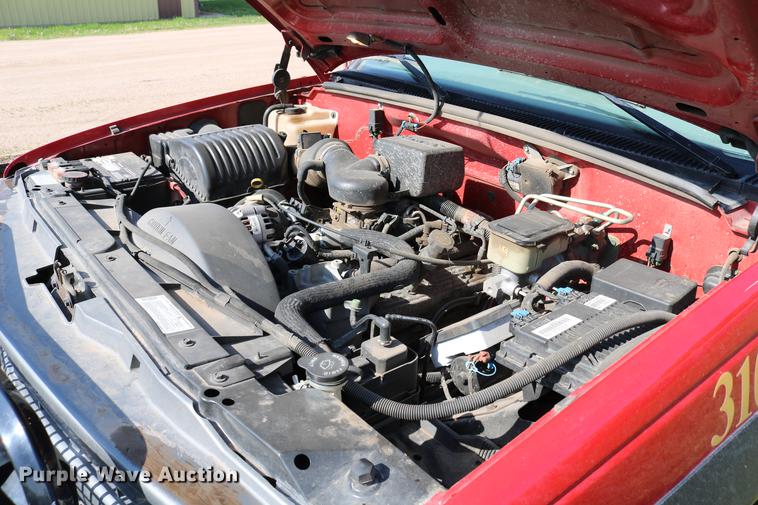 image for item DC7554 1998 Chevrolet Cheyenne 3500 rescue fire truck