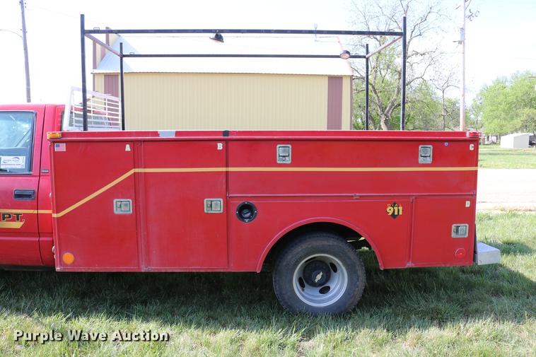 image for item DC7554 1998 Chevrolet Cheyenne 3500 rescue fire truck