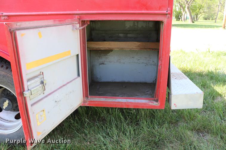 image for item DC7554 1998 Chevrolet Cheyenne 3500 rescue fire truck