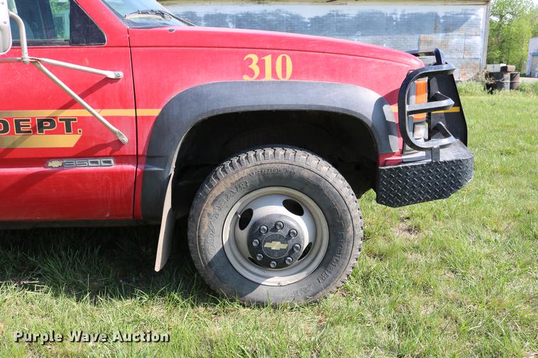 image for item DC7554 1998 Chevrolet Cheyenne 3500 rescue fire truck