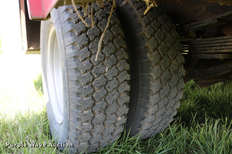 image for item DC7554 1998 Chevrolet Cheyenne 3500 rescue fire truck