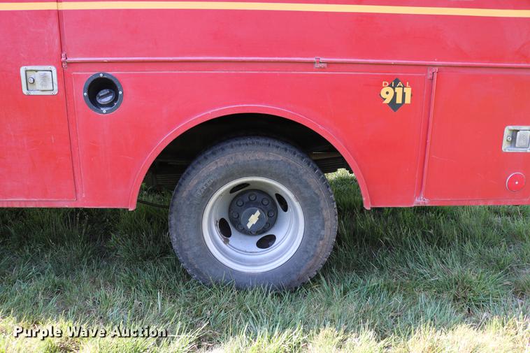 image for item DC7554 1998 Chevrolet Cheyenne 3500 rescue fire truck