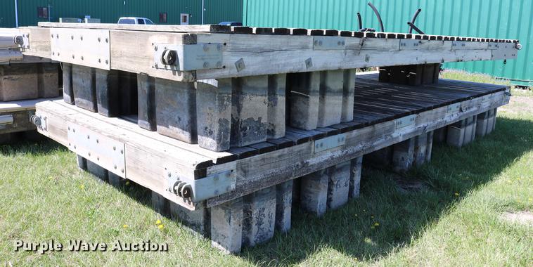 image for item DC7573 Four section dock