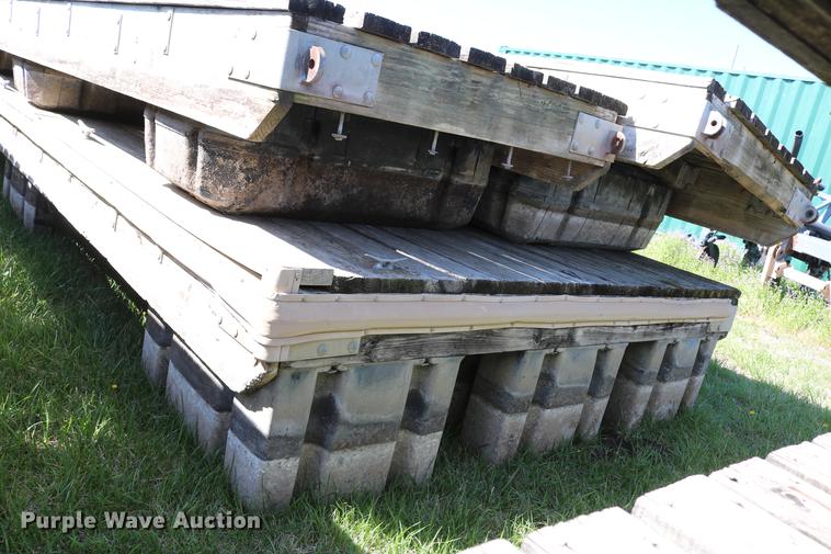 image for item DC7574 Three section dock