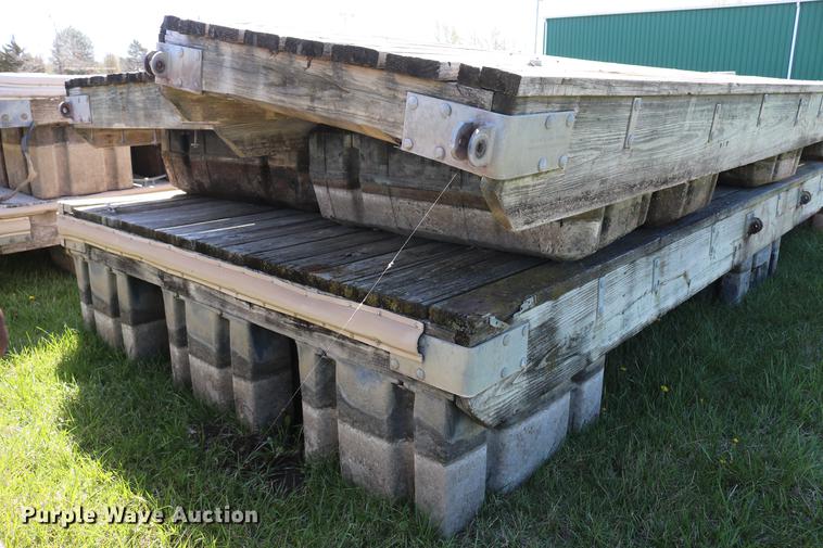 image for item DC7574 Three section dock