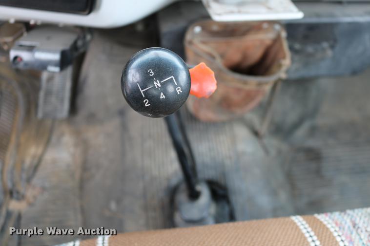 image for item DC7580 1989 Chevrolet C60 bucket truck