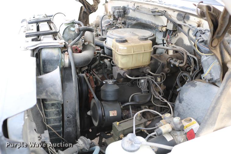 image for item DC7580 1989 Chevrolet C60 bucket truck