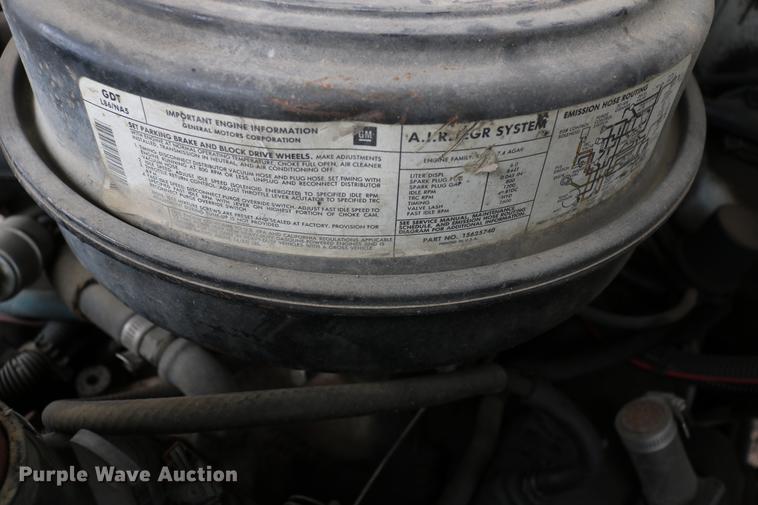 image for item DC7580 1989 Chevrolet C60 bucket truck