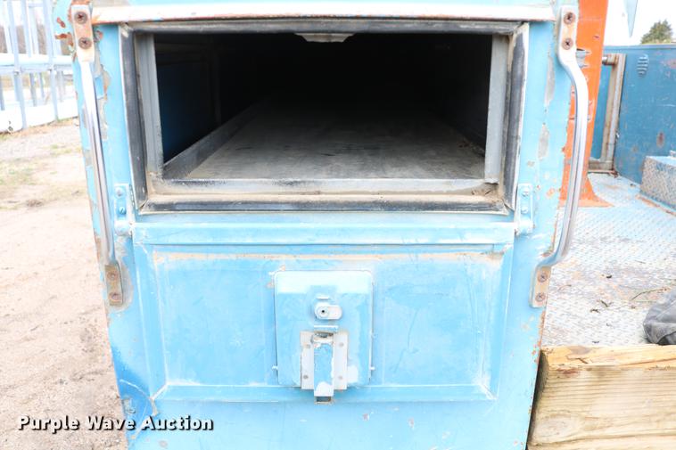 image for item DC7580 1989 Chevrolet C60 bucket truck