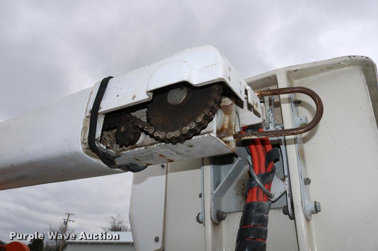 image for item DC7580 1989 Chevrolet C60 bucket truck