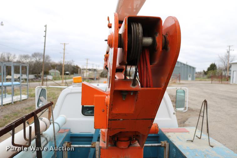 image for item DC7580 1989 Chevrolet C60 bucket truck