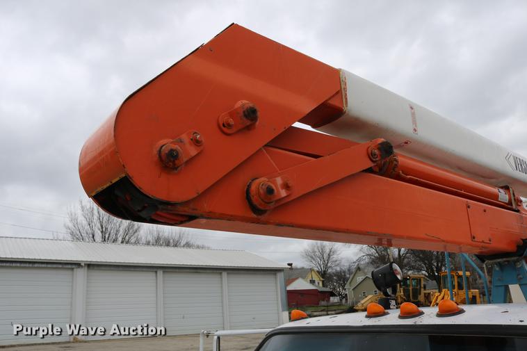 image for item DC7580 1989 Chevrolet C60 bucket truck