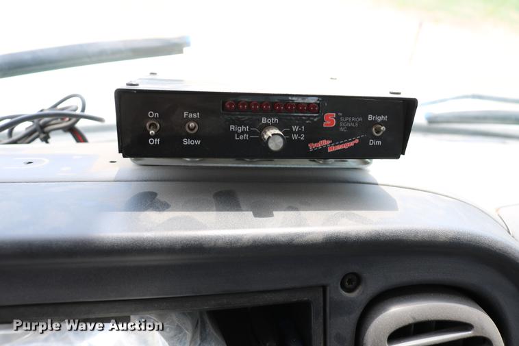 image for item DC7582 2006 Freightliner Business Class M2 digger derrick truck