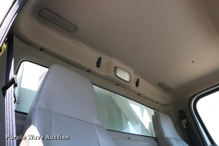 image for item DC7582 2006 Freightliner Business Class M2 digger derrick truck