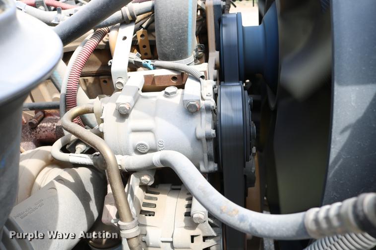 image for item DC7582 2006 Freightliner Business Class M2 digger derrick truck