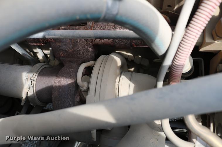 image for item DC7582 2006 Freightliner Business Class M2 digger derrick truck